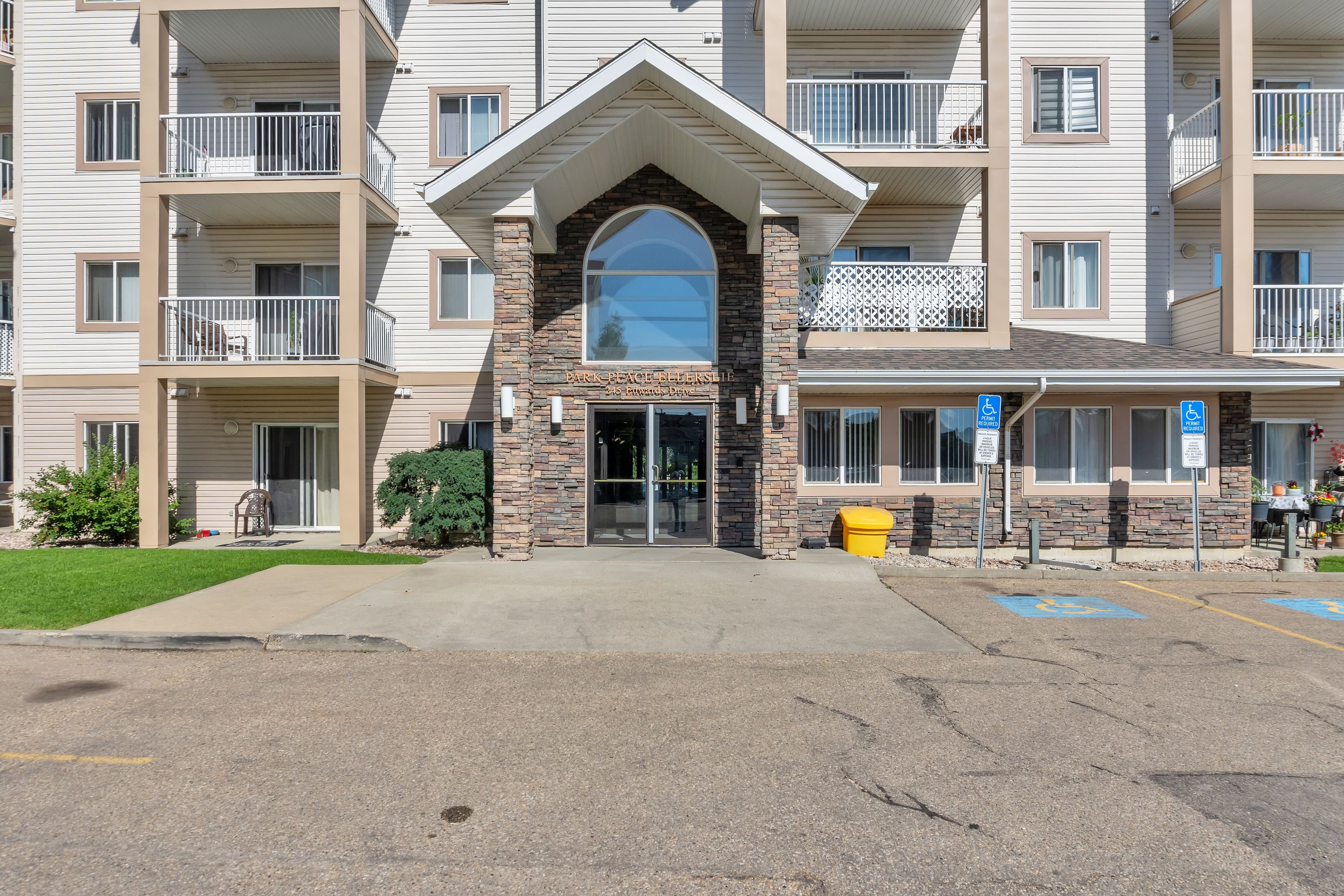 #122 - 245 Edwards Drive SW